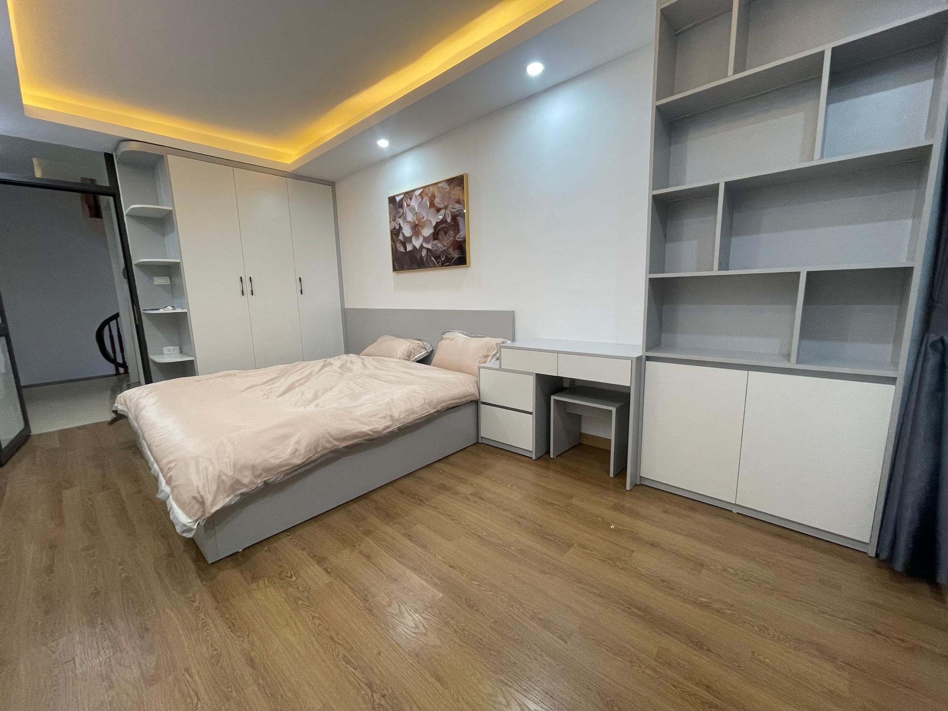 Bán nhà Ngũ Nhạc - diện tích 31m2 5 tầng - Gần phố, ngõ ba gác đua - giá 6,7 tỷ