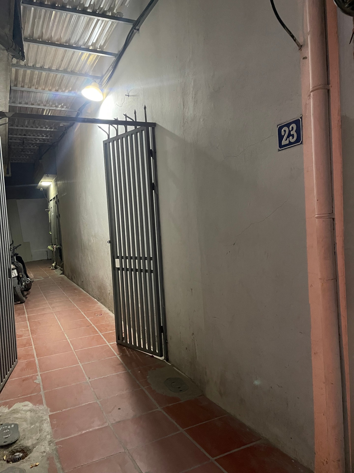 Bán nhà Ngũ Nhạc - diện tích 31m2 5 tầng - Gần phố, ngõ ba gác đua - giá 6,7 tỷ