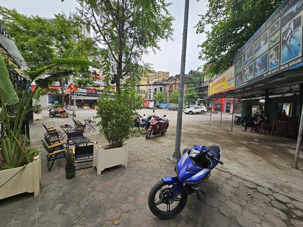 Bán nhà Phùng Khoang - diện tích 137m2 4 tầng - Lô góc, kinh doanh sầm uất - giá 53,2 tỷ