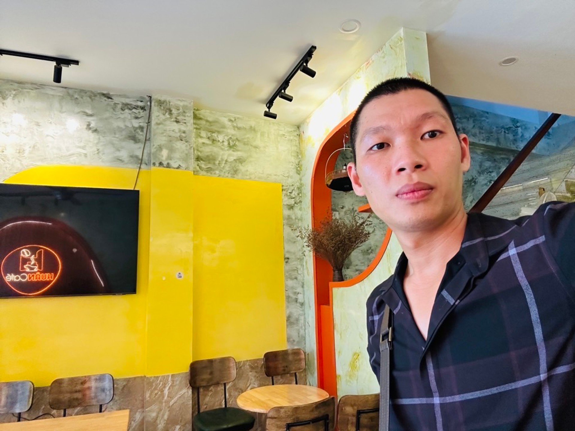 Bán nhà Đường mới KĐT Đồng Tàu - diện tích 52m2 5 tầng - Nhà đẹp hiếm có - giá 30 tỷ