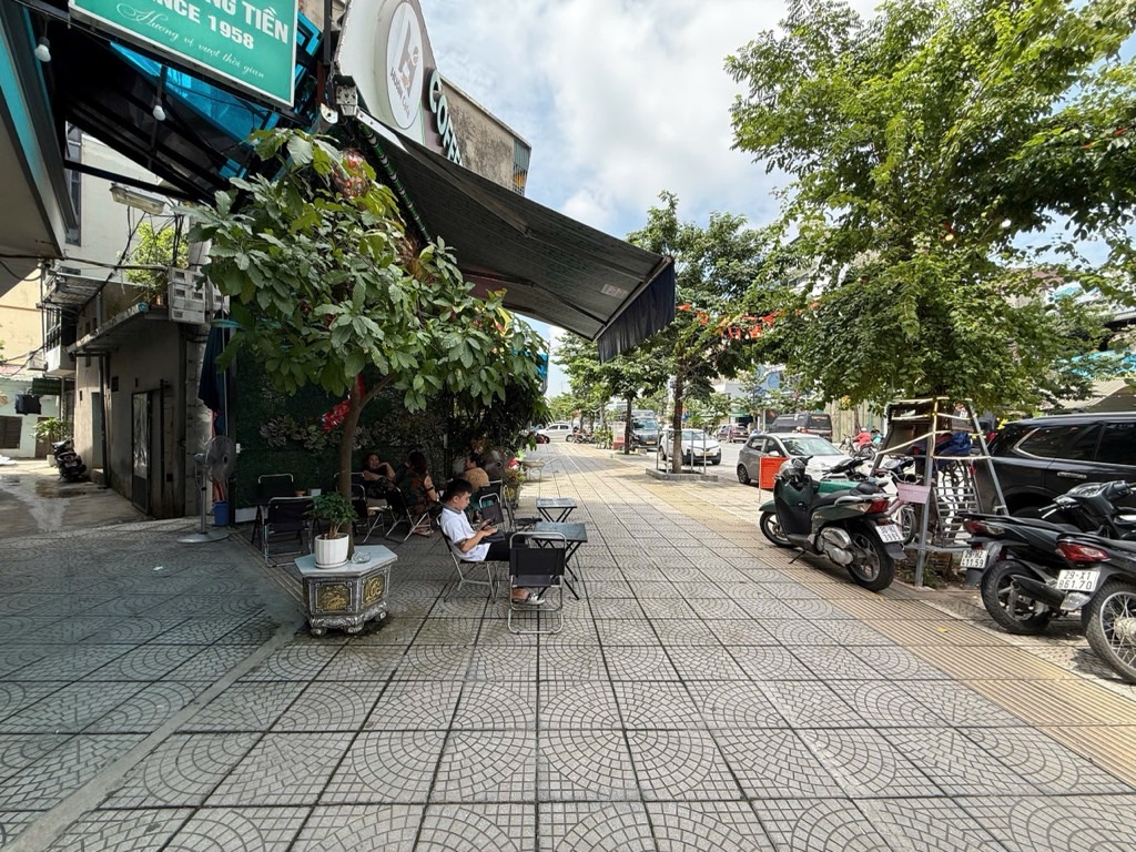 Bán nhà Đường mới KĐT Đồng Tàu - diện tích 52m2 5 tầng - Nhà đẹp hiếm có - giá 30 tỷ