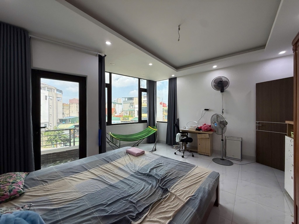 Bán nhà Đường mới KĐT Đồng Tàu - diện tích 52m2 5 tầng - Nhà đẹp hiếm có - giá 30 tỷ