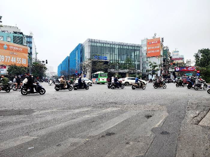 Bán nhà Giảng Võ - diện tích 153.4m2 3 tầng - Mặt phố kinh doanh đỉnh - giá 69 tỷ