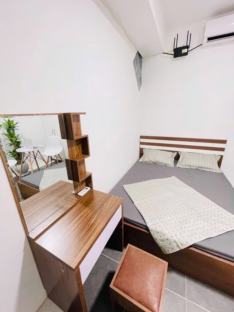 Bán nhà Bùi Xương Trạch - diện tích 89m2 7 tầng - Nhà mới đẹp, hiện đang cho thuê kín phòng - giá 25 tỷ