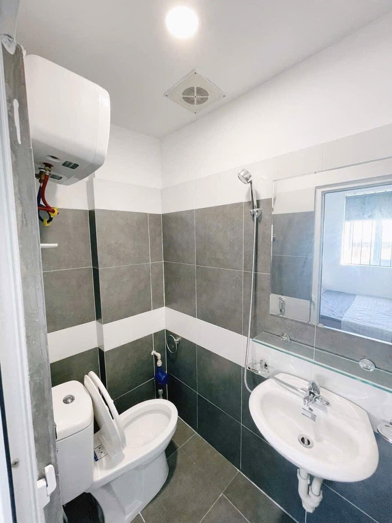 Bán nhà Bùi Xương Trạch - diện tích 89m2 7 tầng - Nhà mới đẹp, hiện đang cho thuê kín phòng - giá 25 tỷ