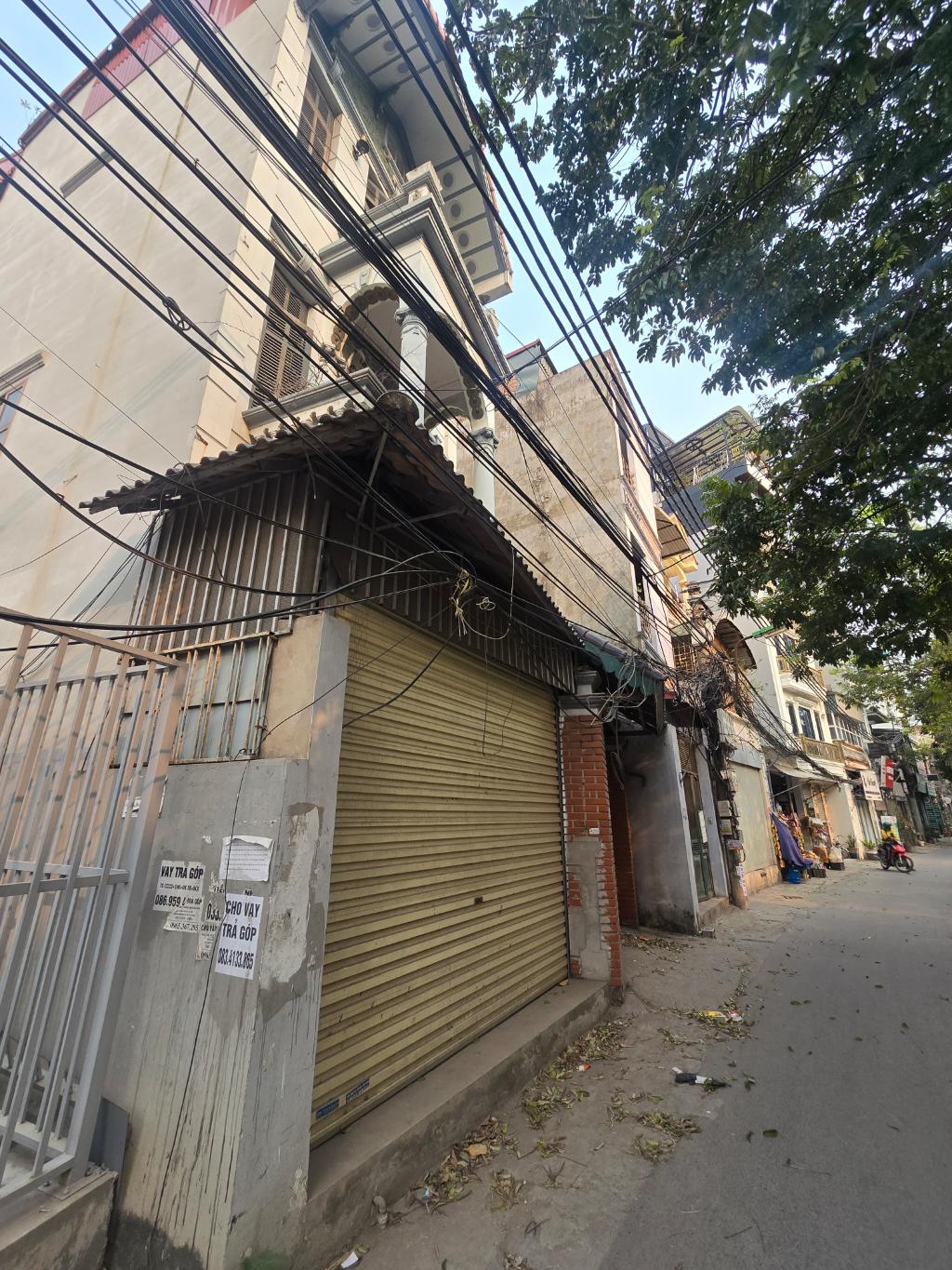 Bán nhà Ngọc Hồi - diện tích 104m2 4 tầng - Ô TÔ TRÁNH - giá 25,5 tỷ