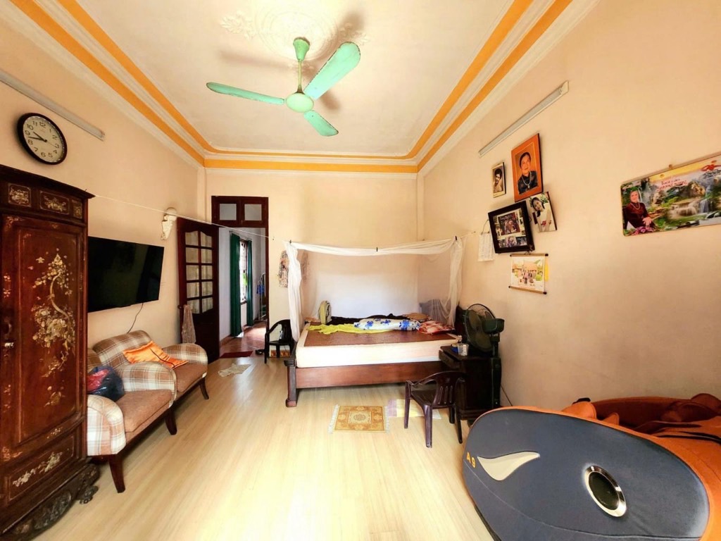Bán nhà Tân Khai - diện tích 82m2 4 tầng - ô tô đỗ cổng - giá 14 tỷ