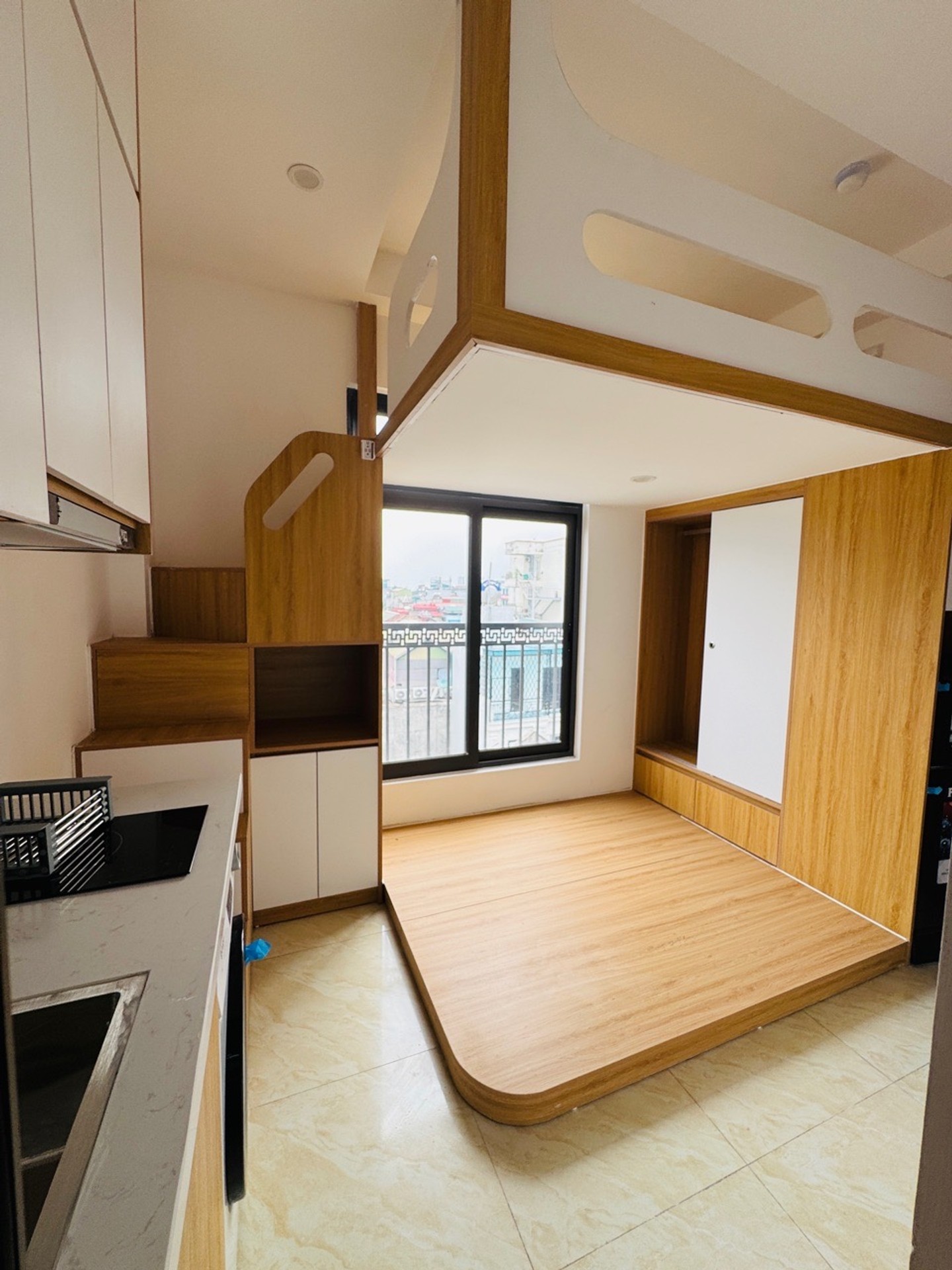 Bán nhà Định Công Thượng - diện tích 50m2 7 tầng - Lô góc - giá 15,7 tỷ