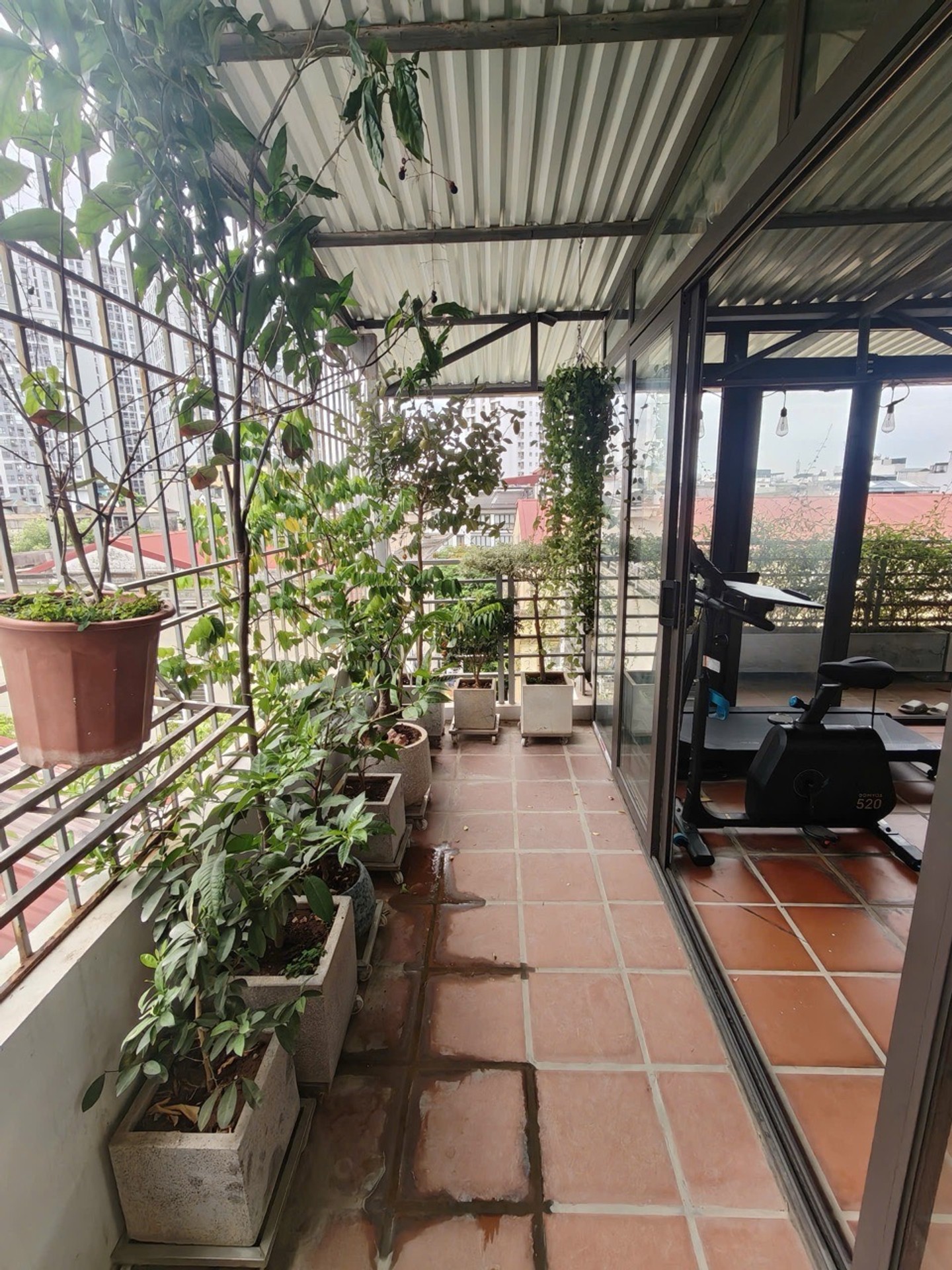 Bán nhà Lĩnh Nam - diện tích 46m2 5 tầng - ô tô đỗ cửa - giá 22 tỷ