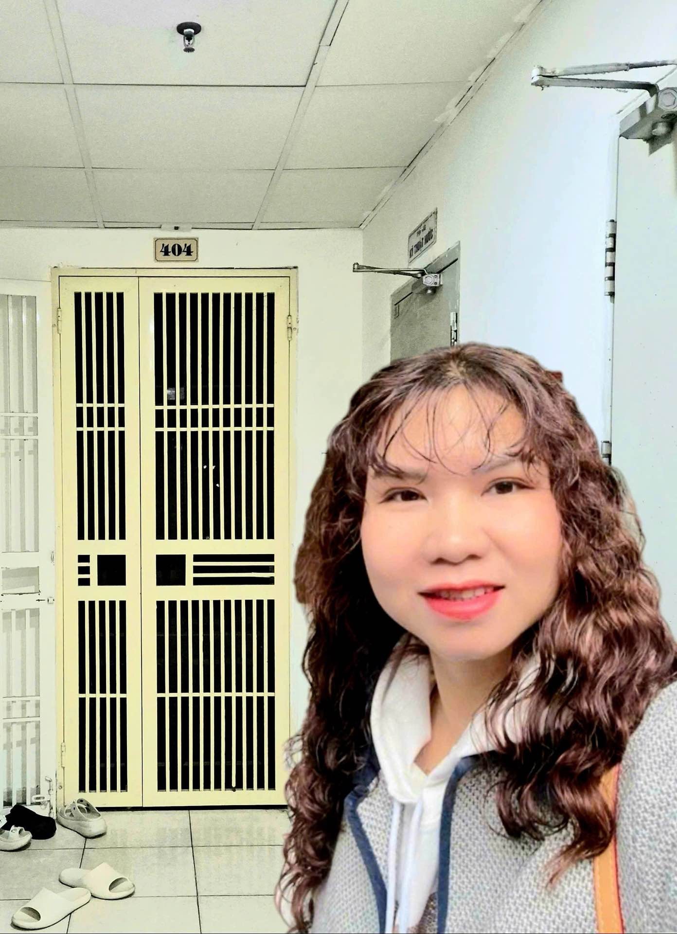 Bán nhà Tây Nam Linh Đàm - diện tích 56m2 4 tầng - Căn góc đẹp nhất - giá 5,1 tỷ