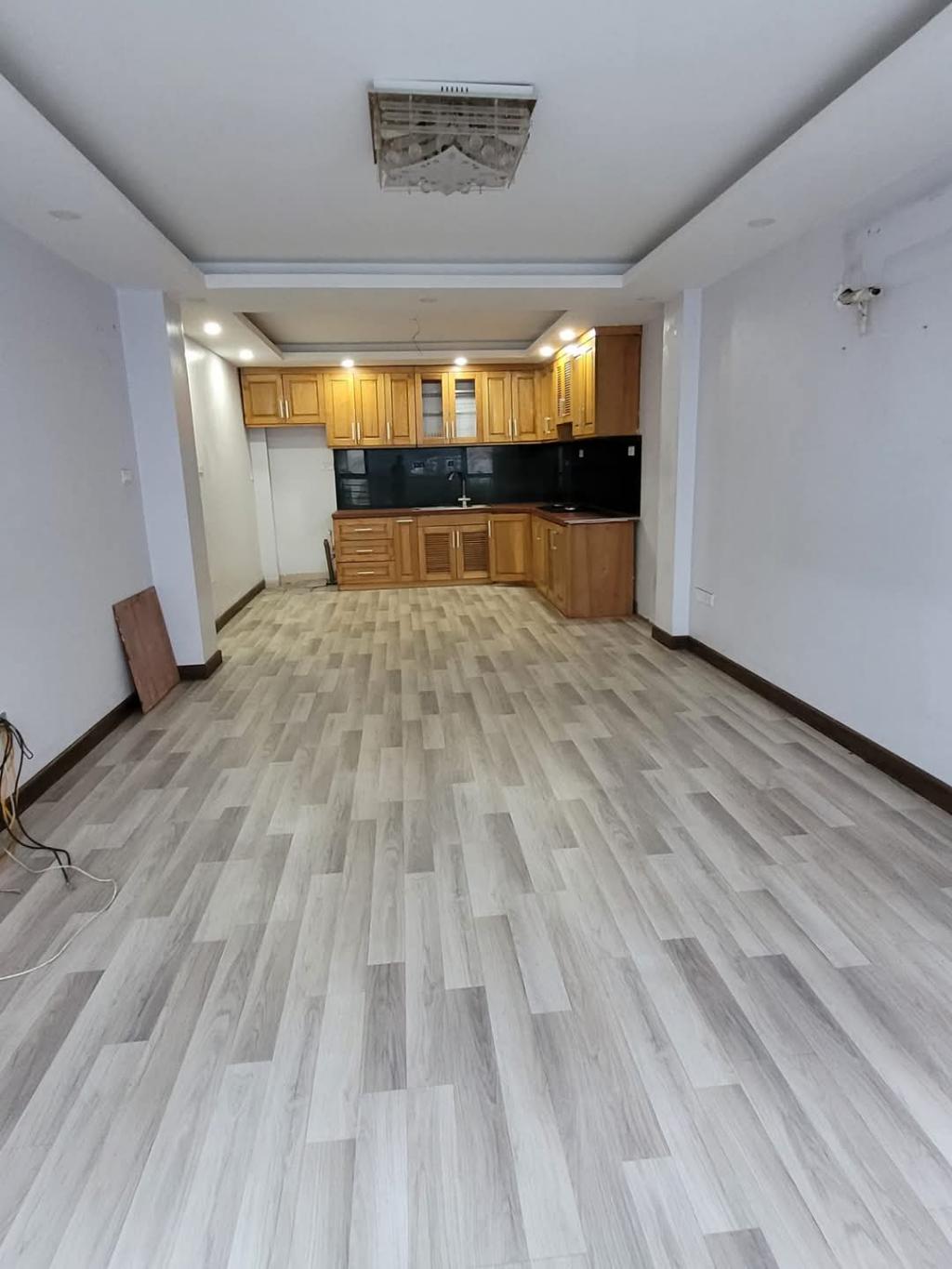 Bán nhà An Trạch - diện tích 62m2 5 tầng - Nhà đẹp, vị trí đẹp nhất phố - giá 31,5 tỷ