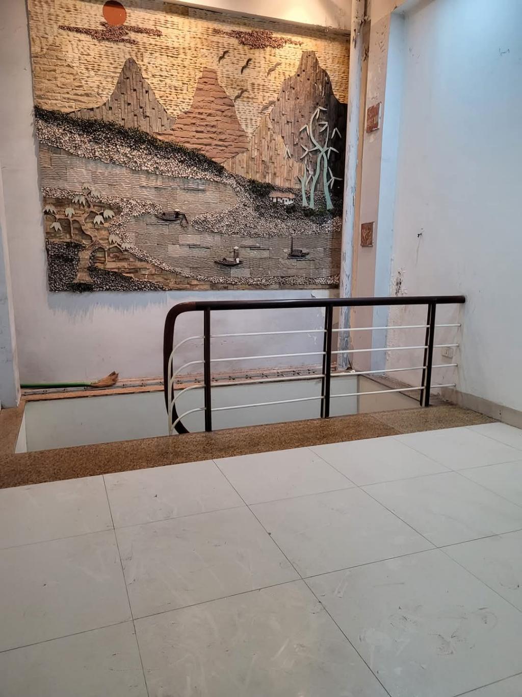 Bán nhà An Trạch - diện tích 62m2 5 tầng - Nhà đẹp, vị trí đẹp nhất phố - giá 31,5 tỷ