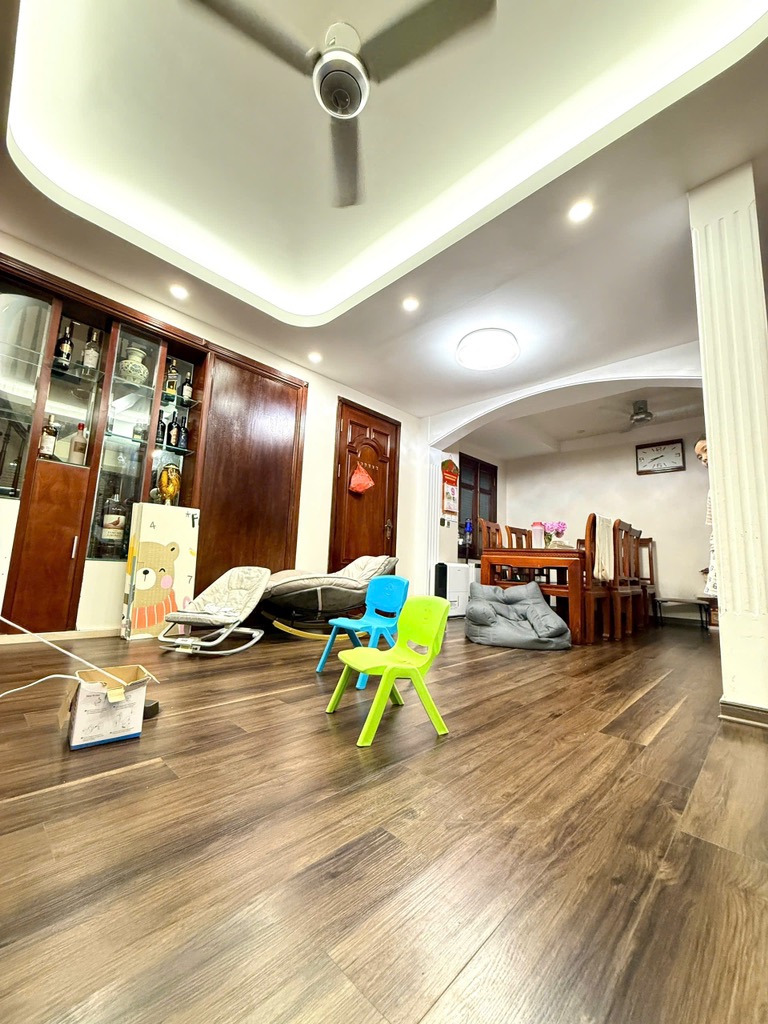 Bán nhà Mễ Trì Thượng - diện tích 127m2 4 tầng - Biệt thự nhà vườn - giá 39,5 tỷ