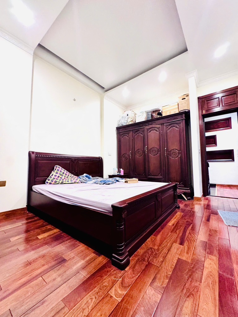 Bán nhà Mễ Trì Thượng - diện tích 127m2 4 tầng - Biệt thự nhà vườn - giá 39,5 tỷ