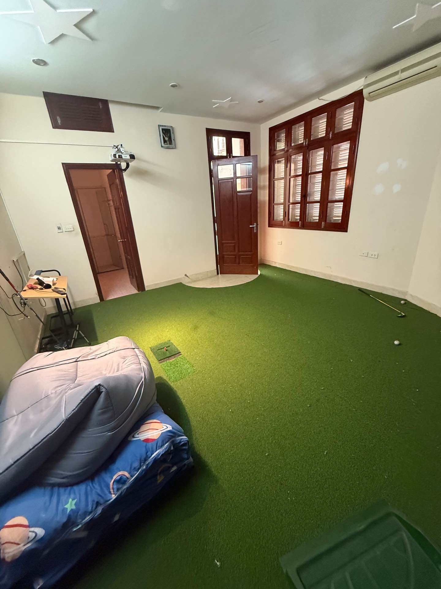 Bán nhà Triệu Việt Vương - diện tích 68m2 5 tầng - Lô góc 2 mặt thoáng - giá 50 tỷ