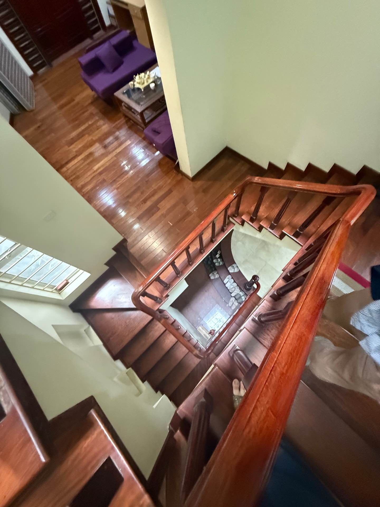 Bán nhà Triệu Việt Vương - diện tích 68m2 5 tầng - Lô góc 2 mặt thoáng - giá 50 tỷ