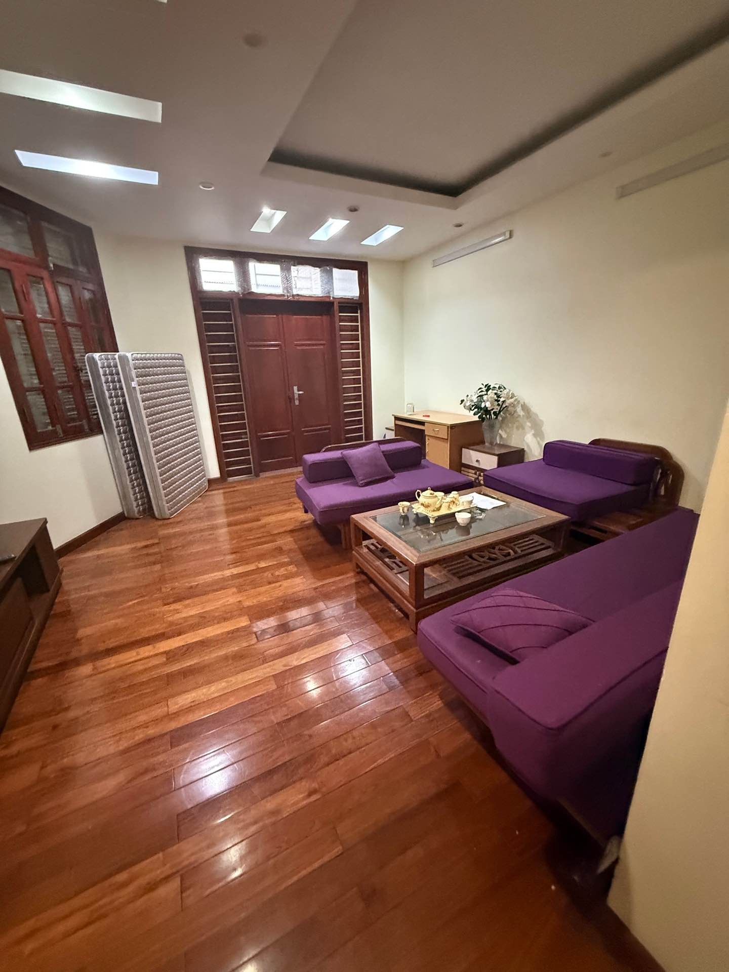 Bán nhà Triệu Việt Vương - diện tích 68m2 5 tầng - Lô góc 2 mặt thoáng - giá 50 tỷ