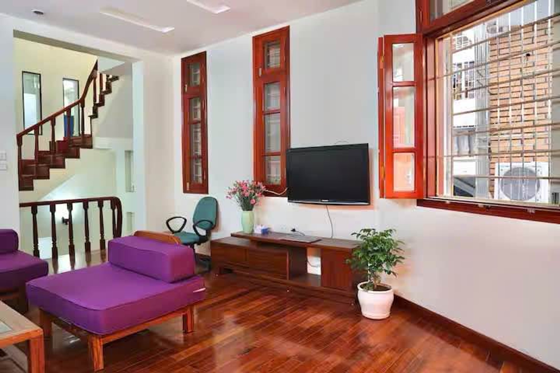 Bán nhà Triệu Việt Vương - diện tích 68m2 5 tầng - Lô góc 2 mặt thoáng - giá 50 tỷ