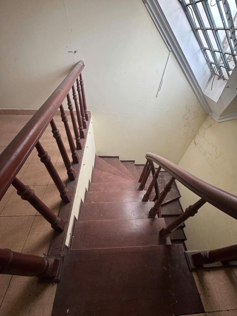 Bán nhà Bắc Linh Đàm - diện tích 74m2 4 tầng - ô tô tránh đỗ - giá 28,5 tỷ