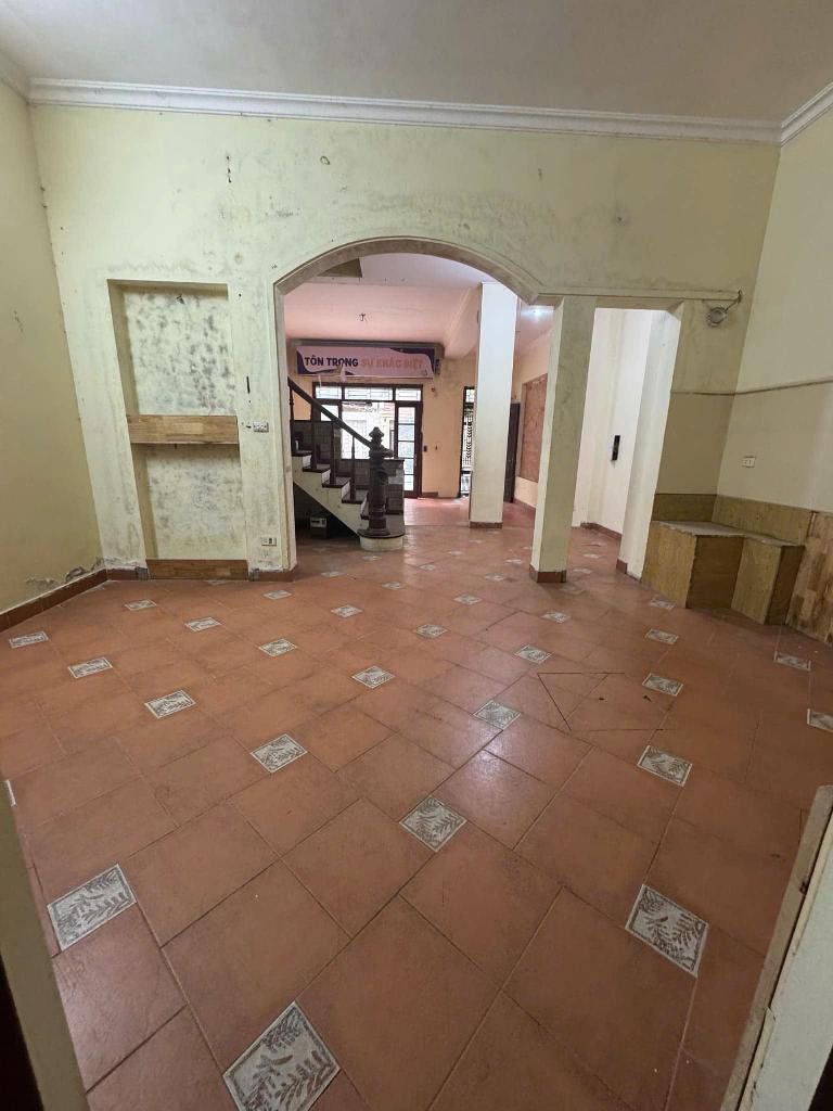 Bán nhà Bắc Linh Đàm - diện tích 74m2 4 tầng - ô tô tránh đỗ - giá 28,5 tỷ