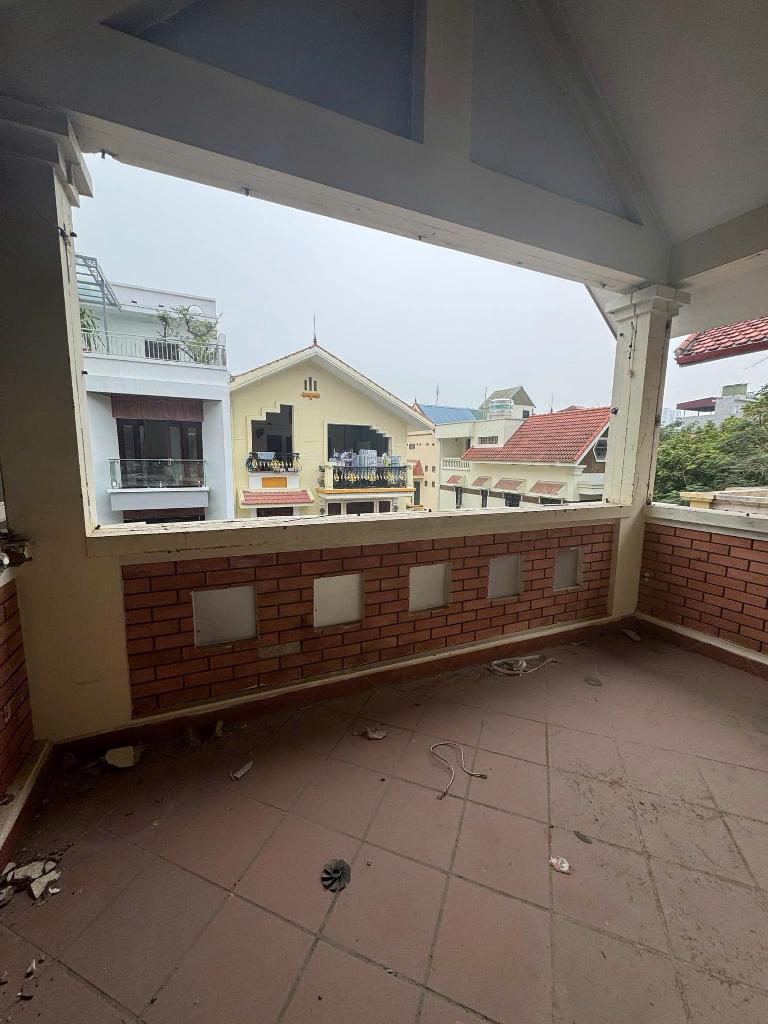 Bán nhà Bắc Linh Đàm - diện tích 74m2 4 tầng - ô tô tránh đỗ - giá 28,5 tỷ