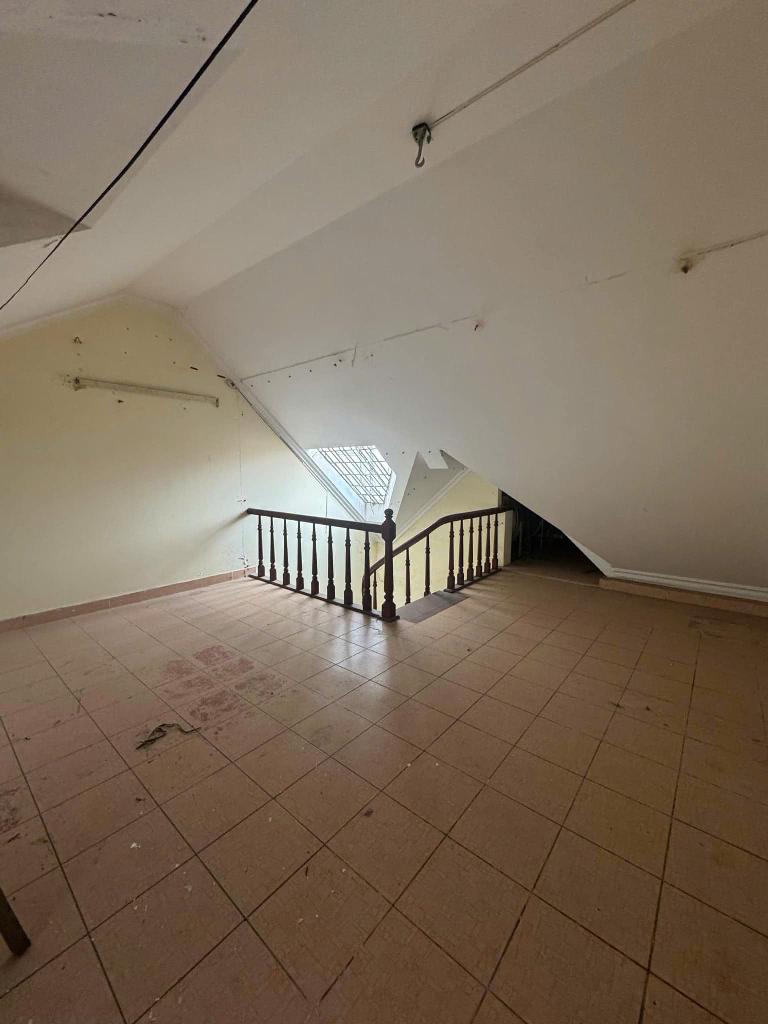 Bán nhà Bắc Linh Đàm - diện tích 74m2 4 tầng - ô tô tránh đỗ - giá 28,5 tỷ