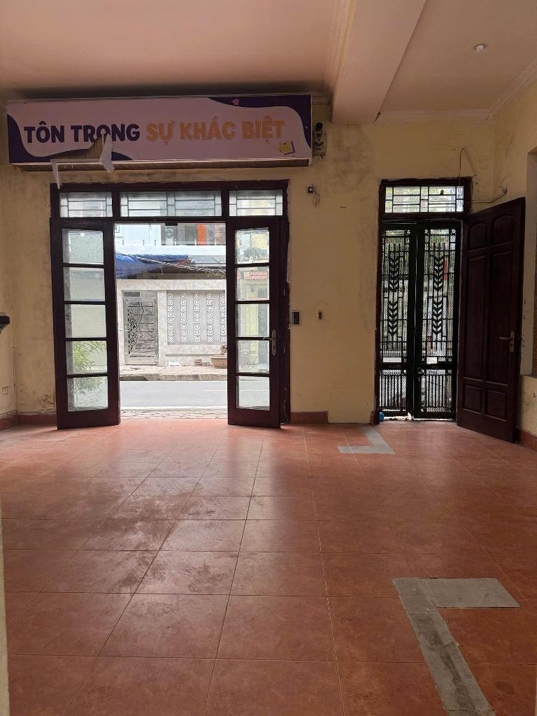 Bán nhà Bắc Linh Đàm - diện tích 74m2 4 tầng - ô tô tránh đỗ - giá 28,5 tỷ