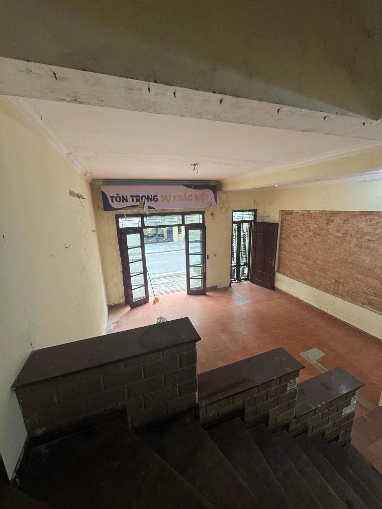 Bán nhà Bắc Linh Đàm - diện tích 74m2 4 tầng - ô tô tránh đỗ - giá 28,5 tỷ