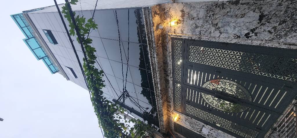 Bán nhà Thúy Lĩnh - diện tích 106m2 6 tầng - Căn hộ dòng tiền mặt tiền khủng cho thuê - giá 20,5 tỷ