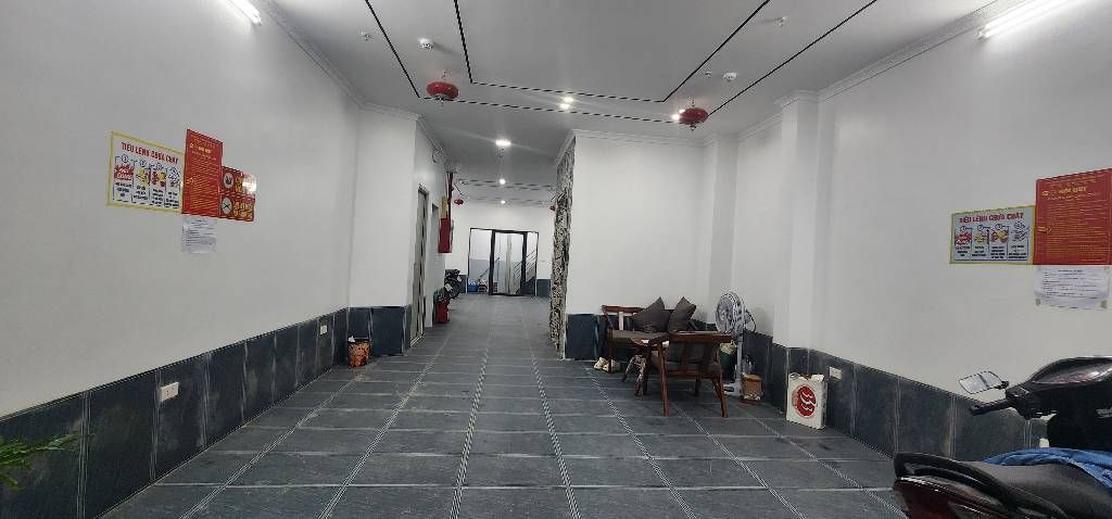 Bán nhà Thúy Lĩnh - diện tích 106m2 6 tầng - Căn hộ dòng tiền mặt tiền khủng cho thuê - giá 20,5 tỷ