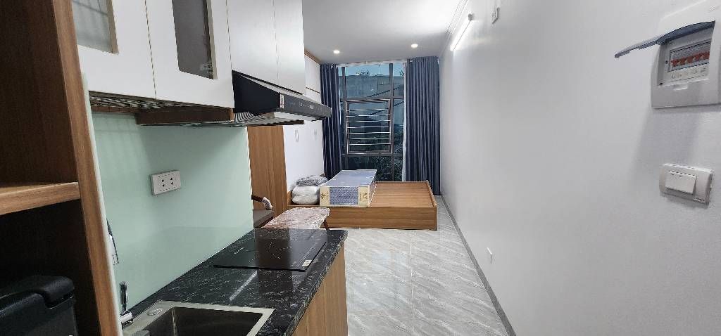 Bán nhà Thúy Lĩnh - diện tích 106m2 6 tầng - Căn hộ dòng tiền mặt tiền khủng cho thuê - giá 20,5 tỷ