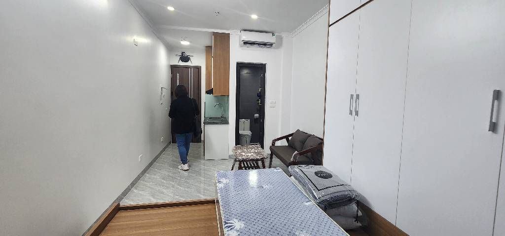 Bán nhà Thúy Lĩnh - diện tích 106m2 6 tầng - Căn hộ dòng tiền mặt tiền khủng cho thuê - giá 20,5 tỷ
