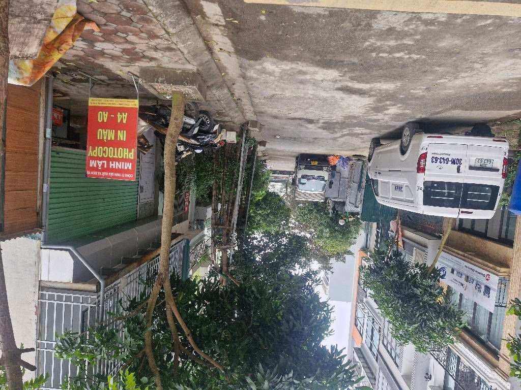Bán nhà Hoàng Mai - diện tích 60m2 2 tầng - Ô TÔ TRÁNH - giá 18,5 tỷ