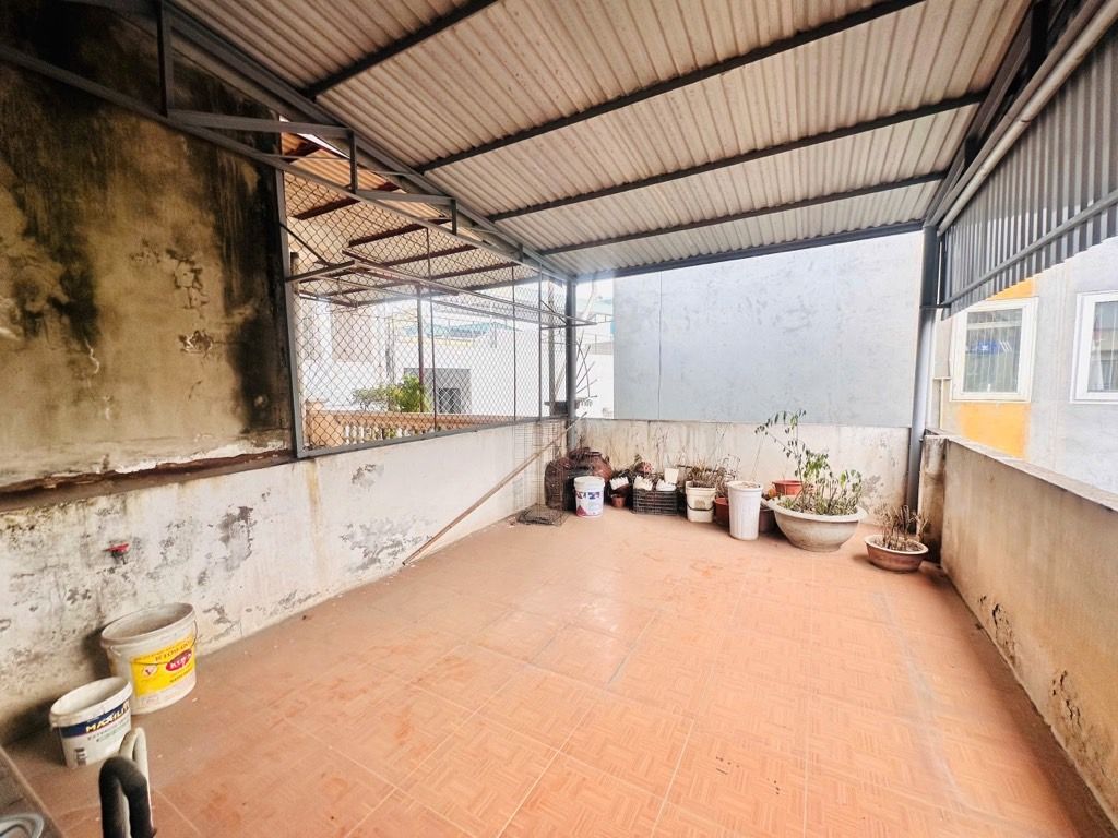 Bán nhà Định Công Hạ - diện tích 70m2 4 tầng - Ô tô chạy vòng quanh - giá 18,5 tỷ