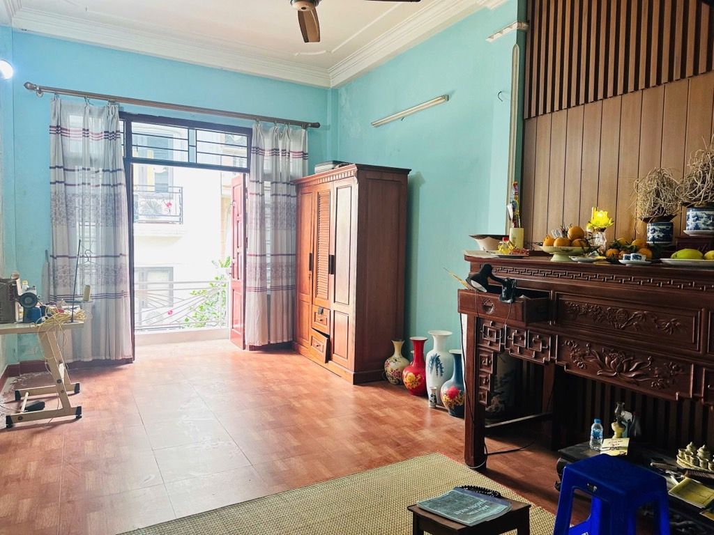 Bán nhà Định Công Hạ - diện tích 70m2 4 tầng - Ô tô chạy vòng quanh - giá 18,5 tỷ