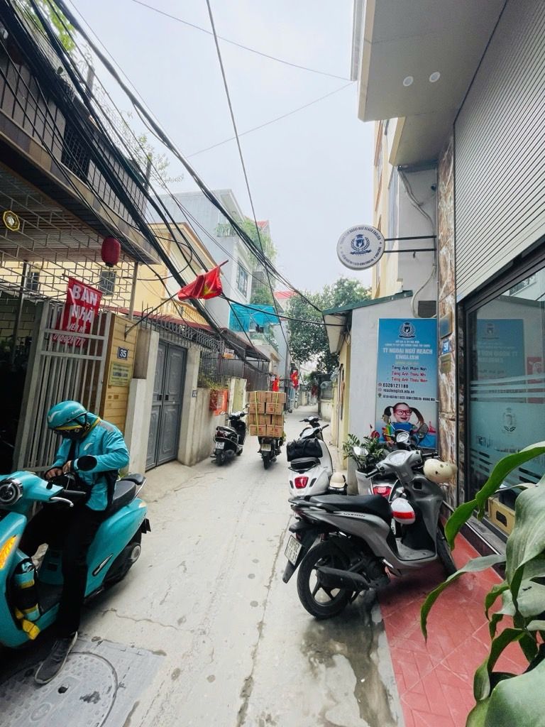 Bán nhà Định Công Hạ - diện tích 70m2 4 tầng - Ô tô chạy vòng quanh - giá 18,5 tỷ