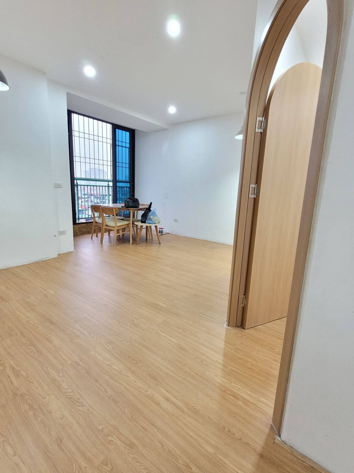 Bán nhà Nguyễn Đức Cảnh - diện tích 70m2 9 tầng - Căn hộ đẹp hiếm có - giá 5,6 tỷ