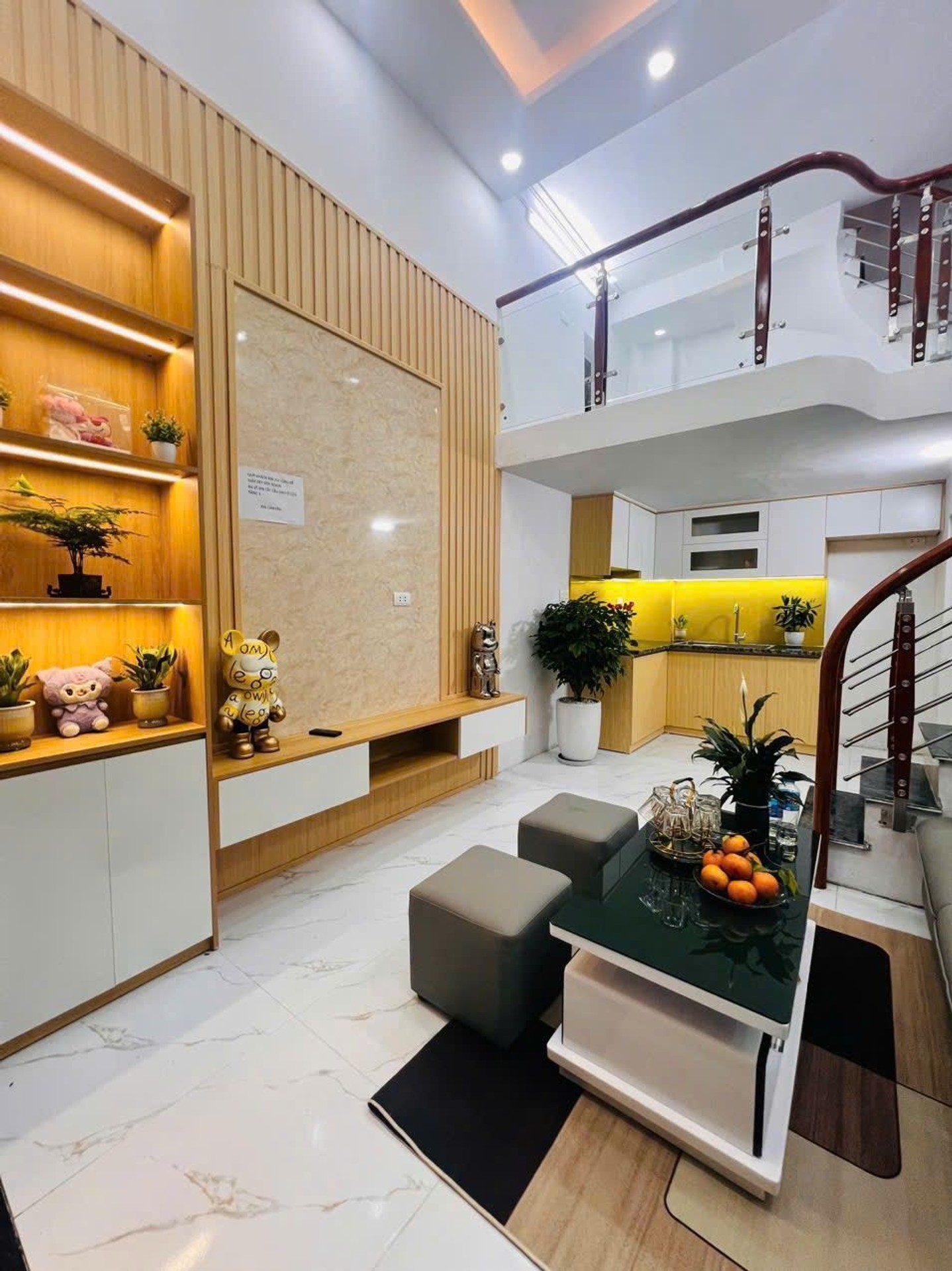 Bán nhà Hồng Mai - diện tích 18m2 4 tầng - Ô tô tránh - giá 6,3 tỷ
