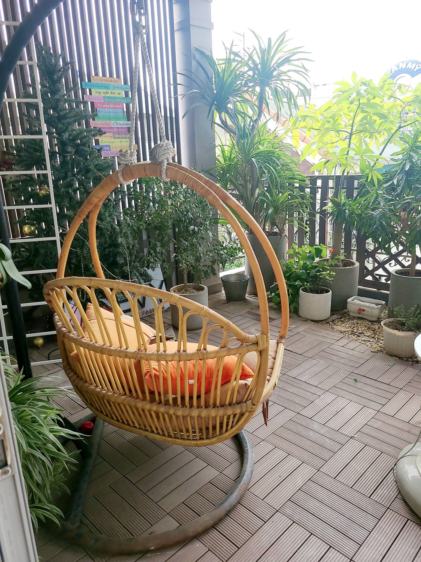 Bán nhà Thịnh Liệt - diện tích 161m2 5 tầng - Thang máy, Gara ô tô - giá 43 tỷ