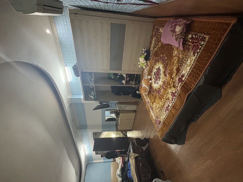 Bán nhà Nguyễn Trãi - diện tích 118.2m2 4 tầng - Ô TÔ TRÁNH - giá 33 tỷ