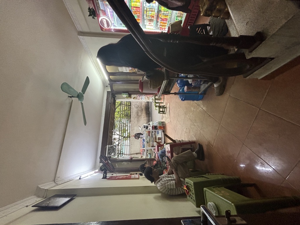 Bán nhà Nguyễn Trãi - diện tích 118.2m2 4 tầng - Ô TÔ TRÁNH - giá 33 tỷ