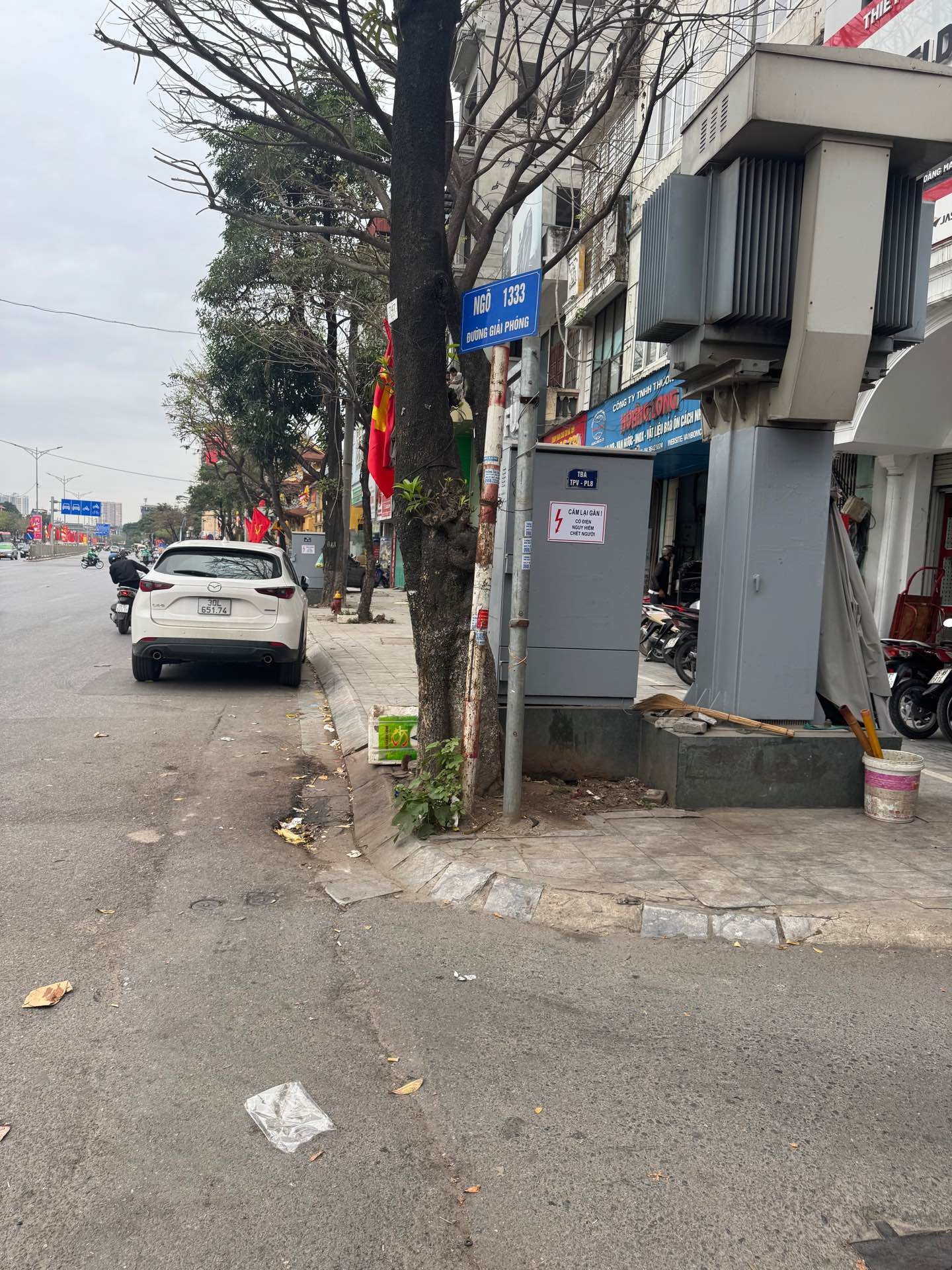 Bán nhà Giải Phóng - diện tích 73.2m2 7 tầng - Nhà nghỉ thu trang - giá 26,5 tỷ