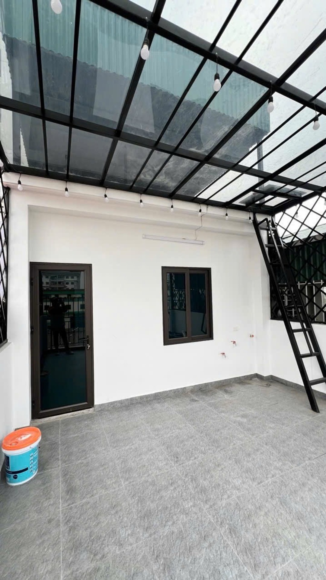 Bán nhà Ngọc Hồi - diện tích 50m2 7 tầng - Gara ô tô - giá 23,5 tỷ