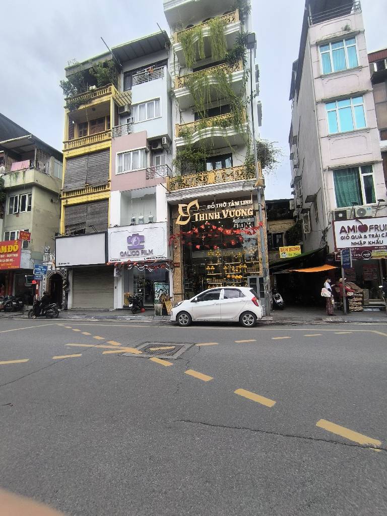 Bán nhà Đình Đại - diện tích 16m2 3 tầng - ô tô đỗ cửa - giá 5,9 tỷ