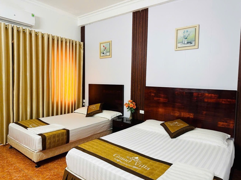 Bán nhà Hoàng Ngân - diện tích 50m2 5 tầng - ô tô tránh - giá 12,5 tỷ