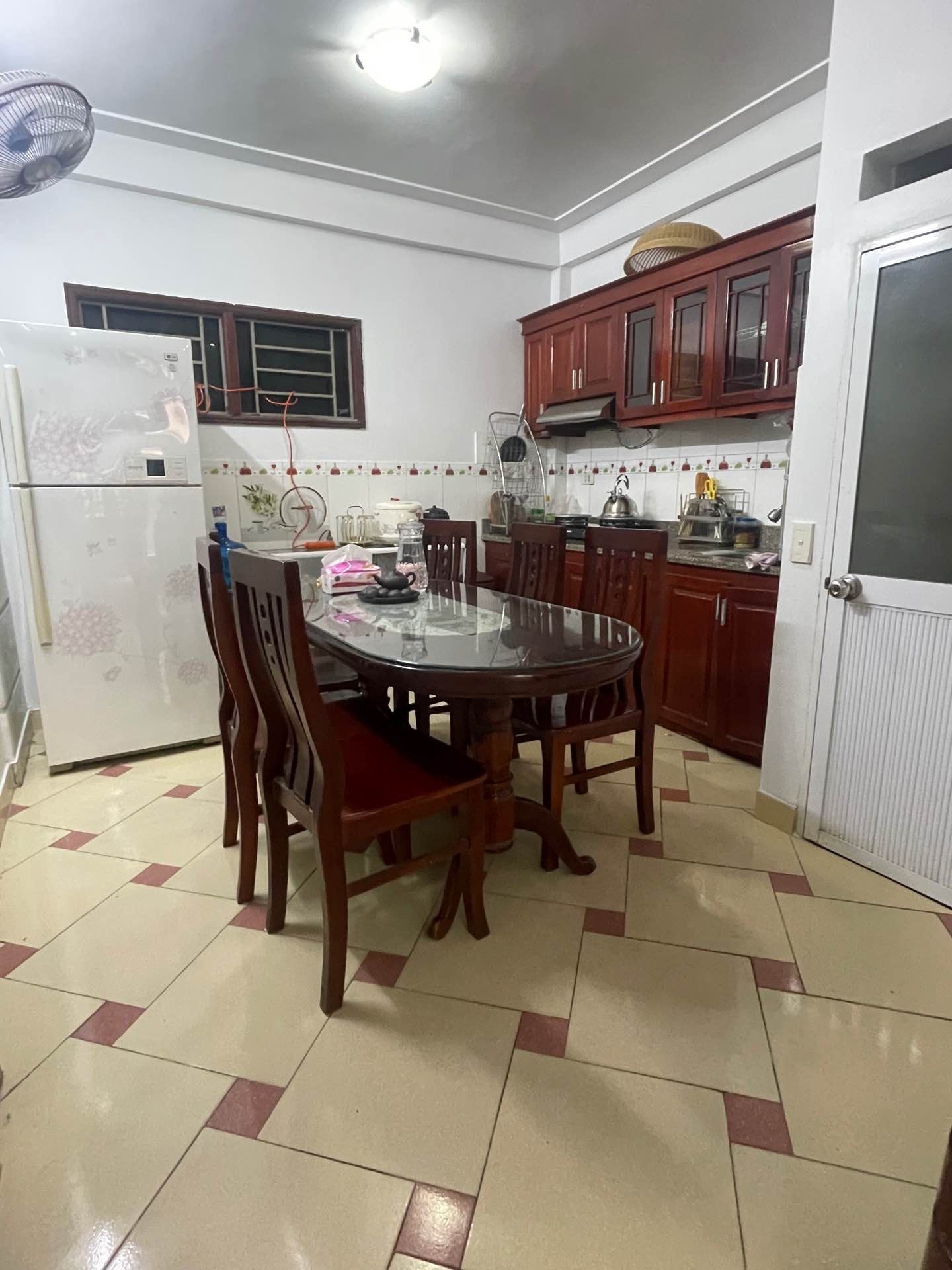 Bán nhà Lĩnh Nam - diện tích 30m2 4 tầng - Ô TÔ QUA NHÀ - giá 9,2 tỷ