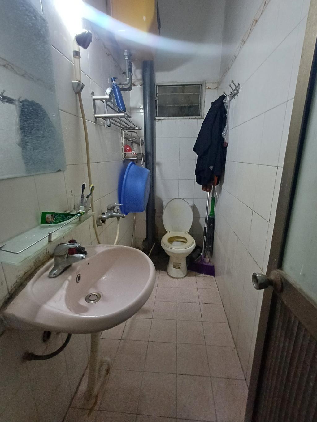Bán nhà Tân Lạc - diện tích 49m2 4 tầng - Sổ đỏ chính chủ - giá 8,6 tỷ