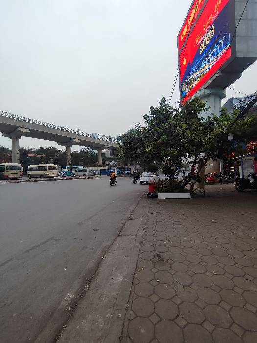 Bán nhà Cầu Giấy - diện tích 65.7m2 1 tầng - Mặt phố Cầu Giấy - giá 20 tỷ