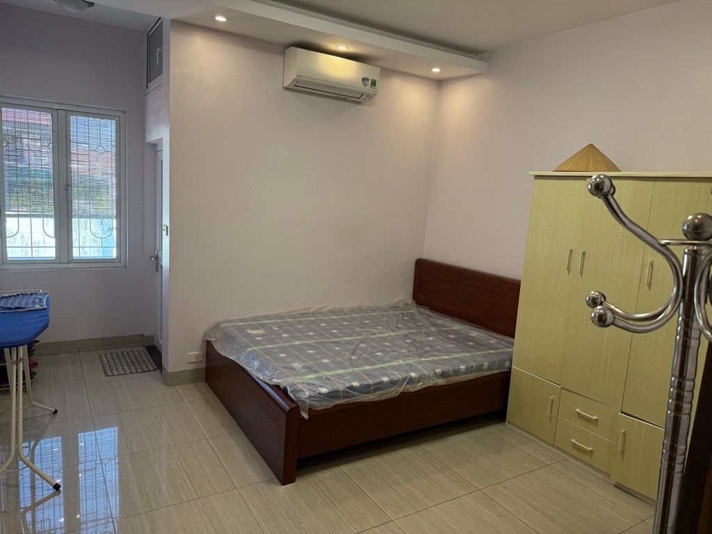 Bán nhà Cầu Đất - diện tích 80m2 6 tầng - Mặt phố VIP, trung tâm quận Hoàn Kiếm - giá 39,9 tỷ