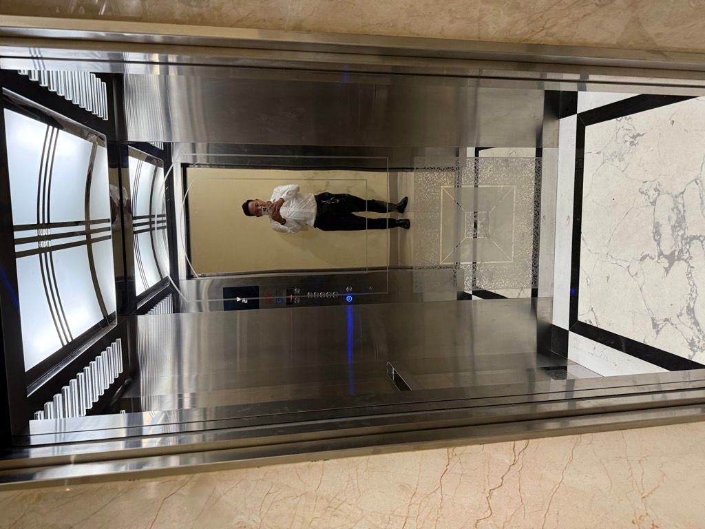 Bán nhà Cầu Đất - diện tích 80m2 6 tầng - Mặt phố VIP, trung tâm quận Hoàn Kiếm - giá 39,9 tỷ